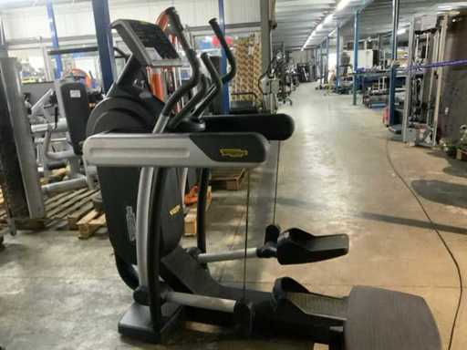 Technogym Excite Vario 700 led Crosstrainer