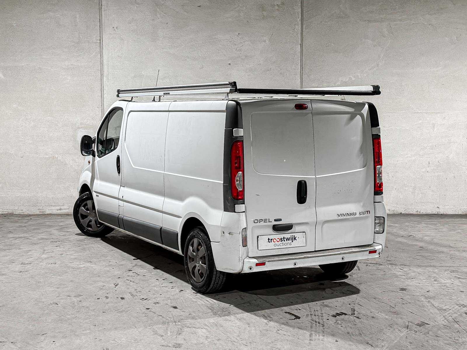 Opel Vivaro 2.0 CDTI DC 113pk 2009, 8-VDX-97