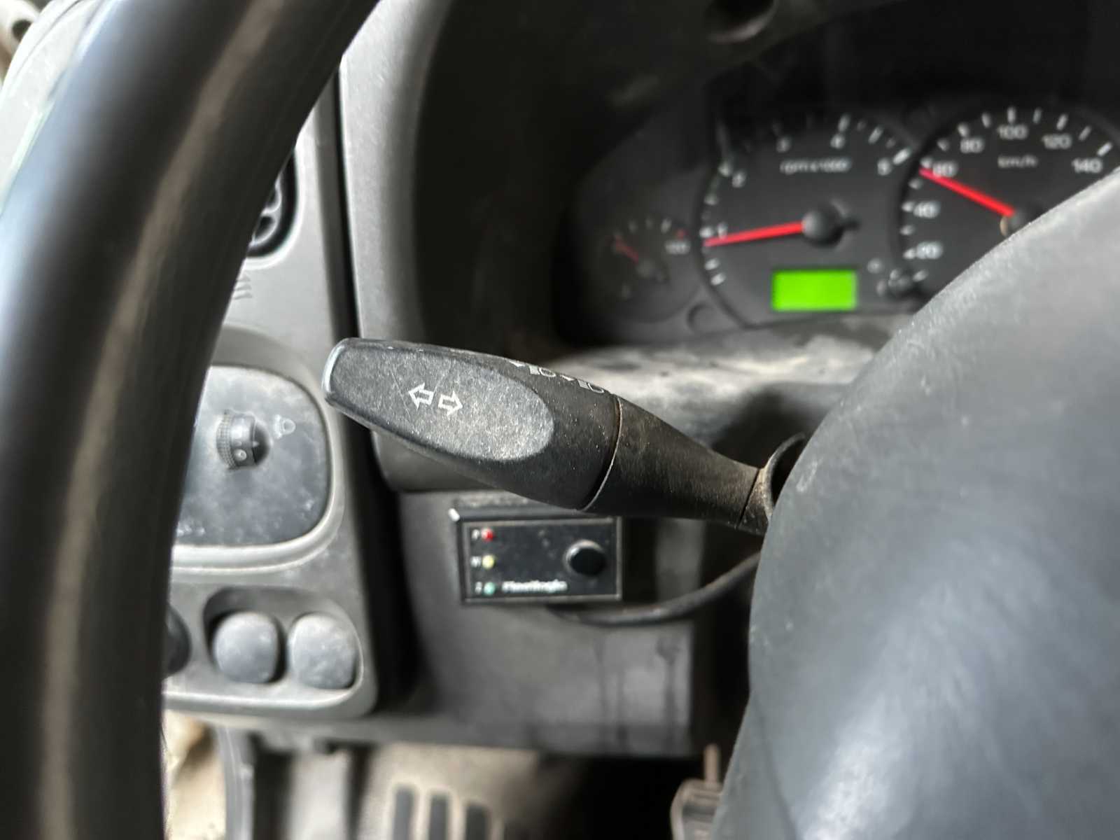 Ford Transit 260S 2.0TDdi 86PK 2003, 33-BK-DB