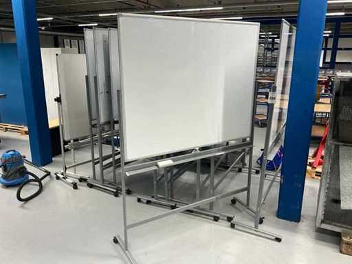 Whiteboard / presentation board (11x)
