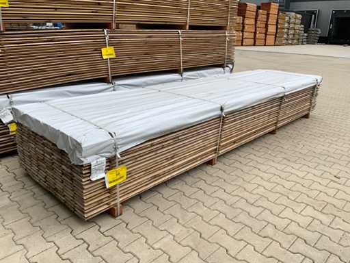 Pino dell'Europa centrale - Battuta sporgente 4000x145x18mm (168x)