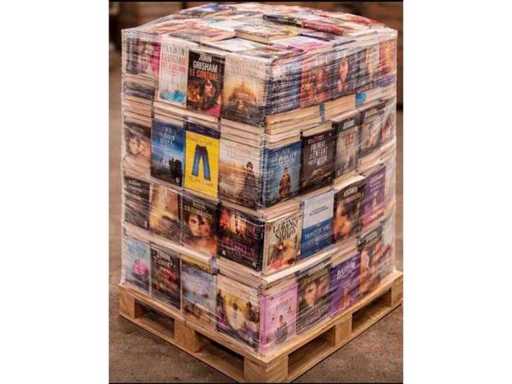 Palette mit 800 neuen Pfund