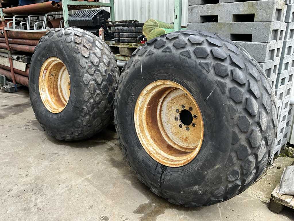 Alliance A-329 Tire and rim (2x)