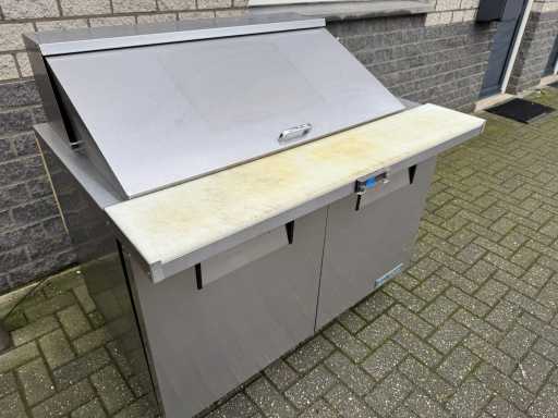 True - 2 deurs + salade - Koelwerkbank