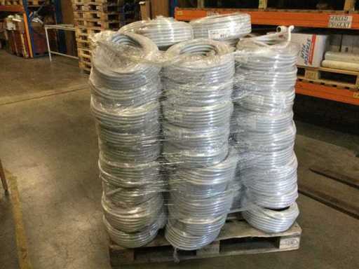 IPS - Palet plin cu tub electric flexibil. Diametru 16 mm.