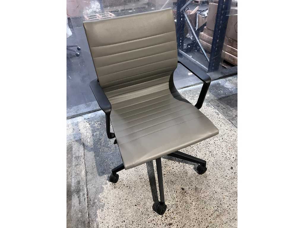 1x Grey Design Office Chair 