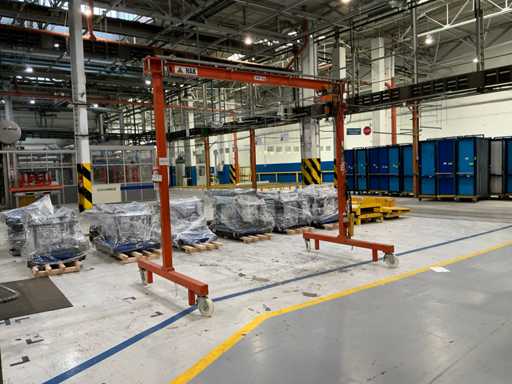 HAK - PZL 03/2910/3300/EE - Autogru - 2010