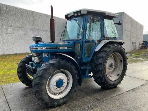 Tractor agricol Ford 6410 cu tracțiune integrală din 1989