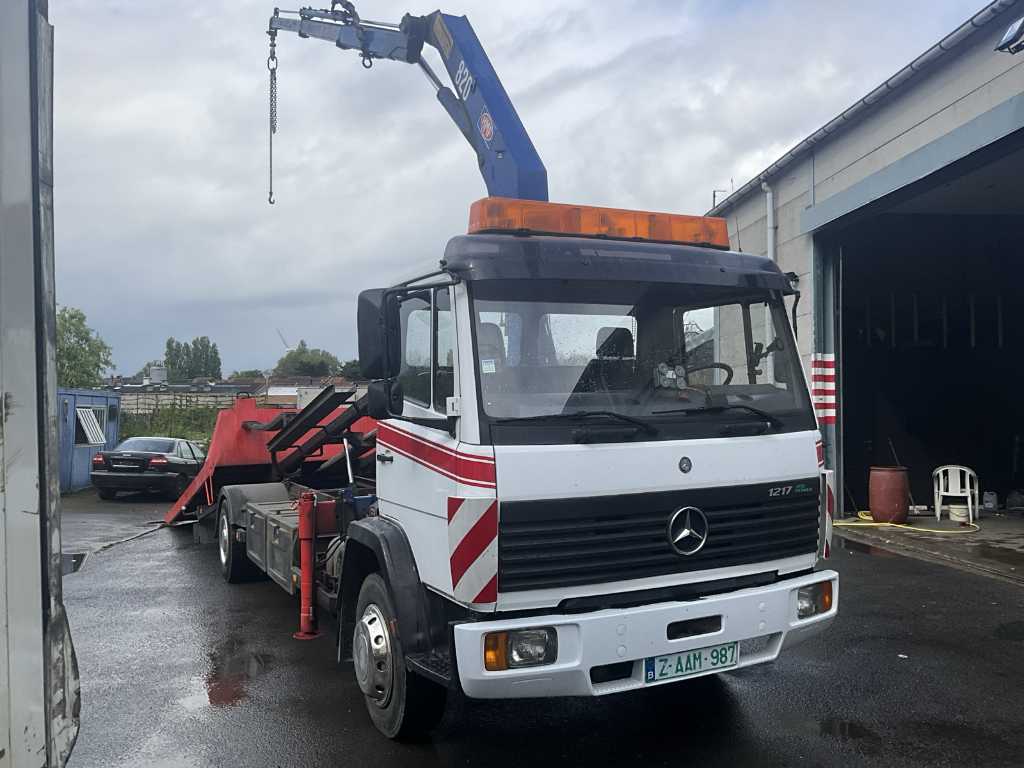 Tow truck MERCEDES ECOLINER with sliding platform and loading crane - 1997