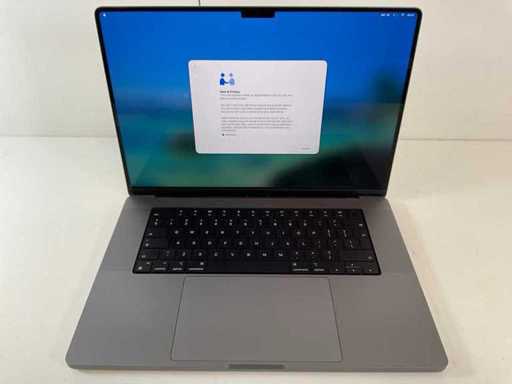 Apple MacBook Pro 16", Apple M1 Pro, 32GB RAM, 512GB SSD Laptop
