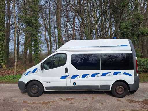 Actele belgiene Renault Trafic Ambulance