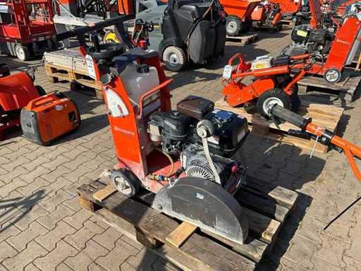Mașină de tăiat asfalt Husqvarna FS400LV 2017 / Mașină de tăiat beton