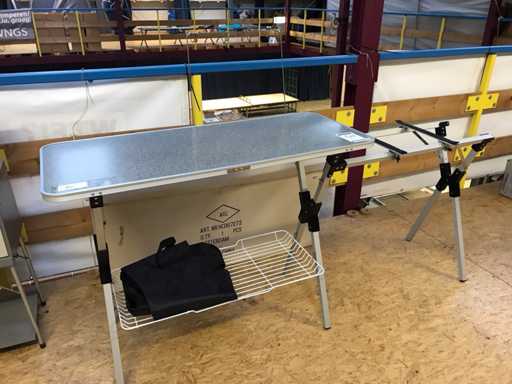 Table de cuisine de camping