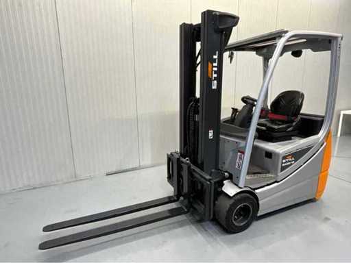 Still RX20-18 - Stivuitor - Triplex - Freelift - Deplasare laterală - 4892 ore