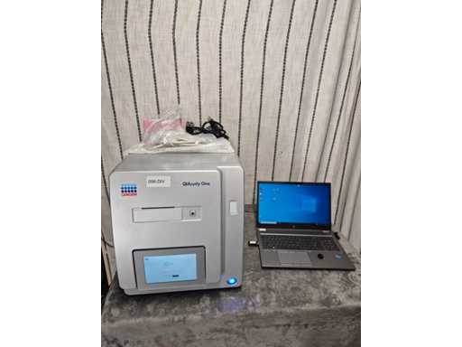 QIAGEN - QIAcuity One 5plex - Sistema PCR digitale - 2023