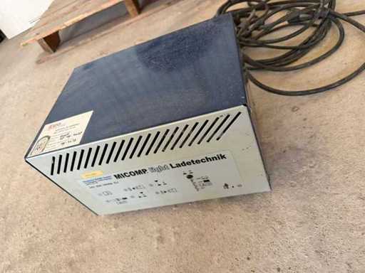MICOMP - 24V/60A Lampă Ladetechnik - Încărcătoare de baterii