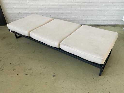 Patul Lounge Mesonica