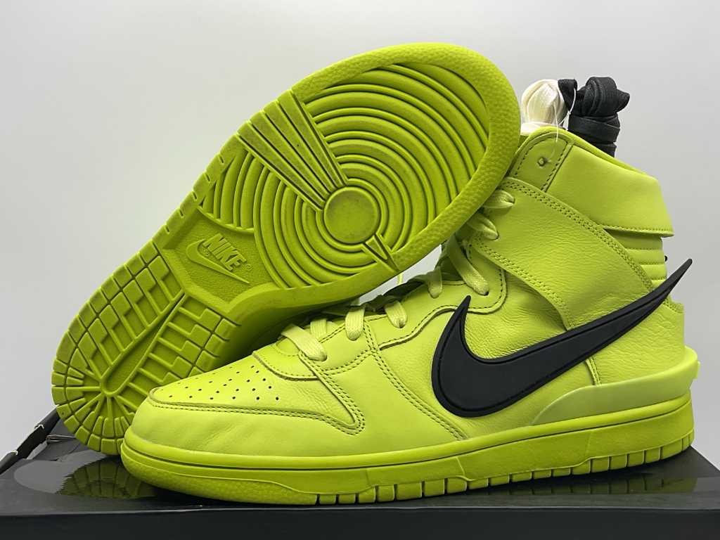 Nike Dunk High Ambush Flash Lime Sneakers 43