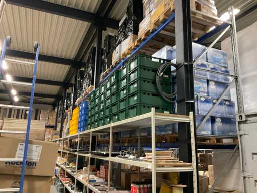 Empilement de caisses (70x)