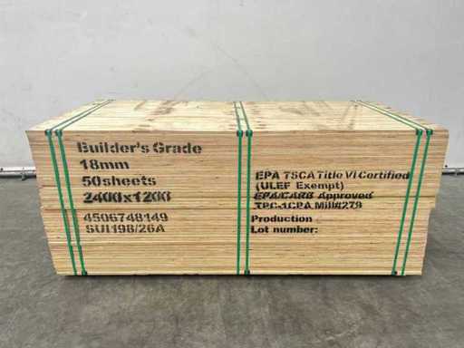 Sheet steel, spruce boards, roofing felt and polycarbonate