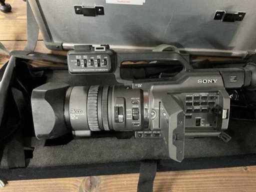 Sony - DSR-PD150P - Digital camcorder