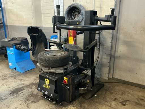 Dispositif de retrait et de montage de pneus Fabbri BL-202B 2017