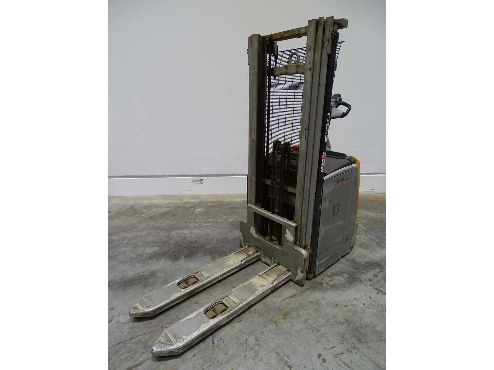 STILL EXV-SF14/TK Stacker