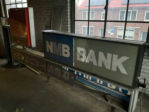 NMB bank Tabellone pubblicitario