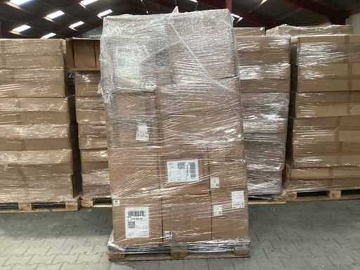 O mulțime de returnări de paleți - Lămpi de casă Paco (38x)