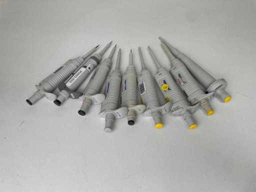 Eppendorf - Set de 9 micropipete Eppendorf Research cu un singur canal | 0.1 - 2.5