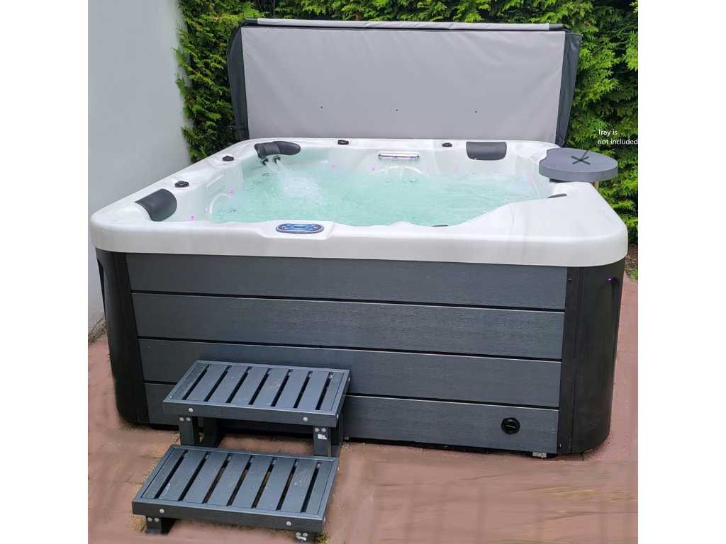 Balbao Luxury Spa Whirlpool and outdoor spa