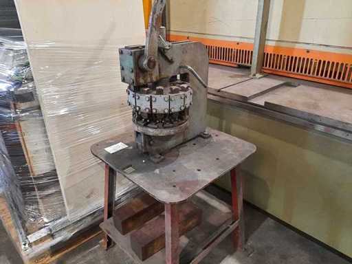 Aviolanda - 5106 - Machine à poiniller