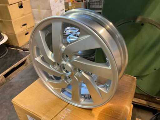 Mitsubitshi Rim (4x)