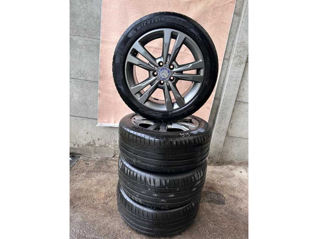 MICHELIN - MERCEDES - Tyre and rim 245/45ZR17 (4x)