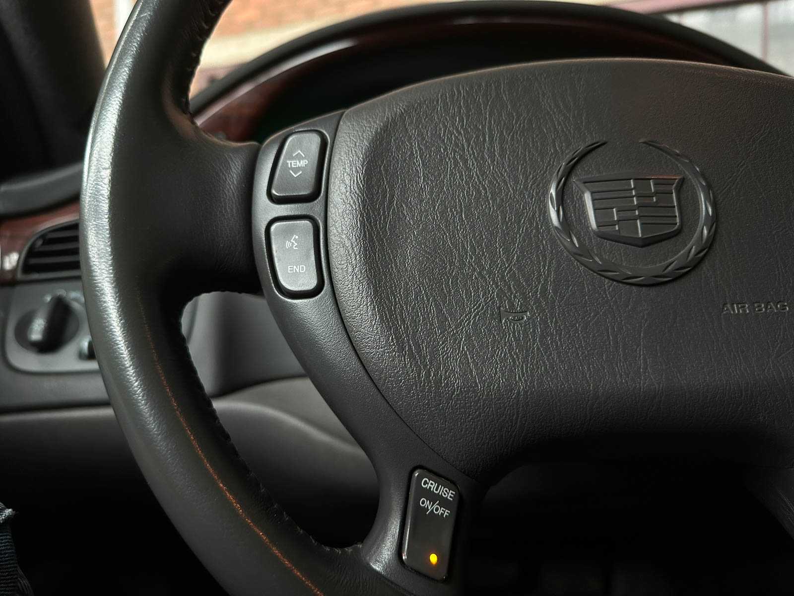 Cadillac DeVille Miller Meteor Hearse 4.6 V8 279hp 2005 Hearse