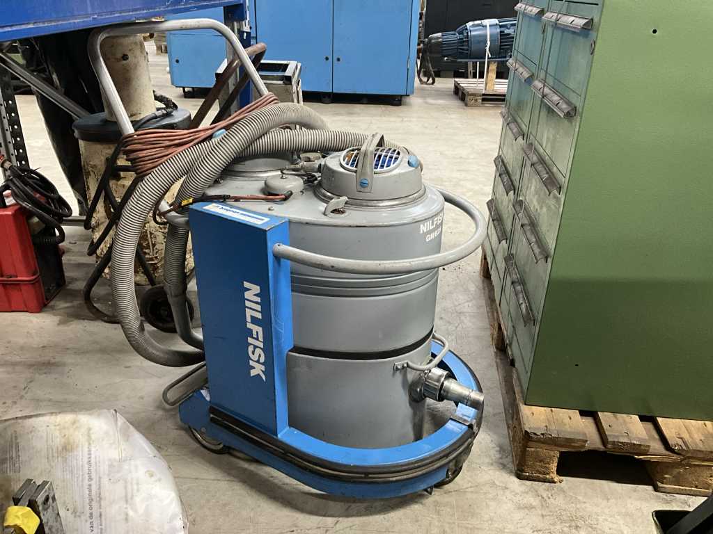 Nilfisk GM625 Industrial vacuum cleaner