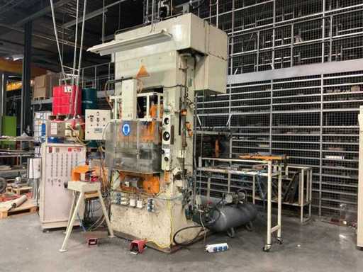 Presse hydraulique SMG HZ PR60 II M de 1954