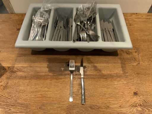 Amefa - Taca na sztu?ce z zawarto?ci?