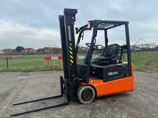 2010 Doosan B15T-5 Forklift