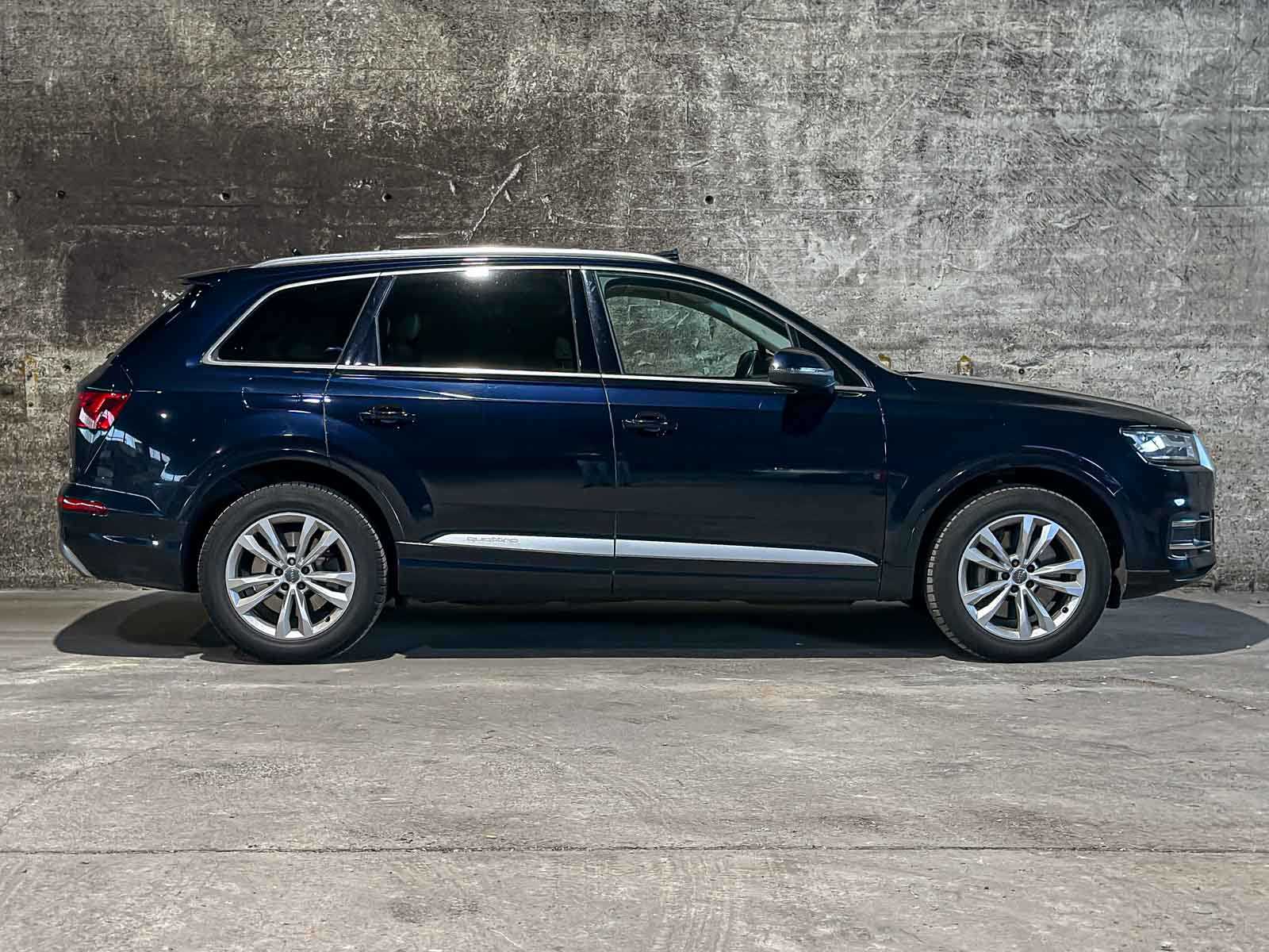 Audi Q7 3.0 TDI quattro Pro L+ 7p 272pk 2015, JB-821-S
