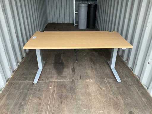 Birou electric reglabil la înălțime OMT