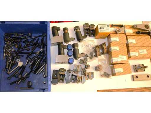 Röhmheld - Pinces (inutilisées (8x)) + grand lot de griffes de serrage / dispositifs de serrage 