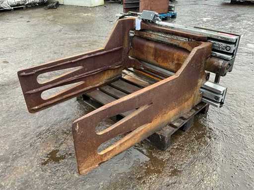 Cascade 50D-BC5-B913 Forklift carriage