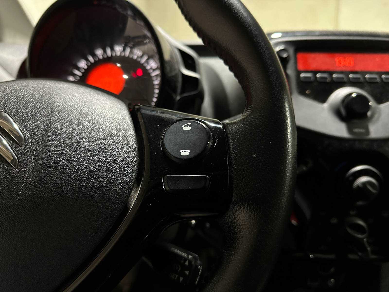 Citroen C1 1.0 VTi Feel 72pk 2020 (Origineel-NL + 1e eigenaar), H-148-BX