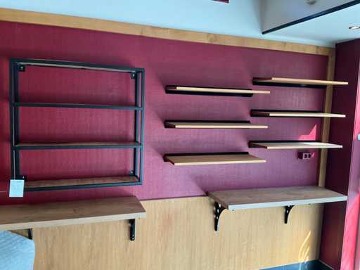 Wandstelling met 7 schappen