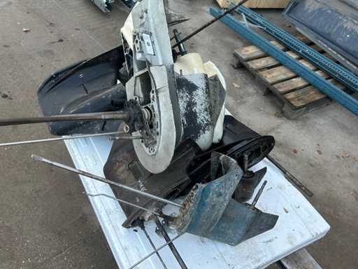 Miscellaneous parts - Tailpieces - Outboard engine parts