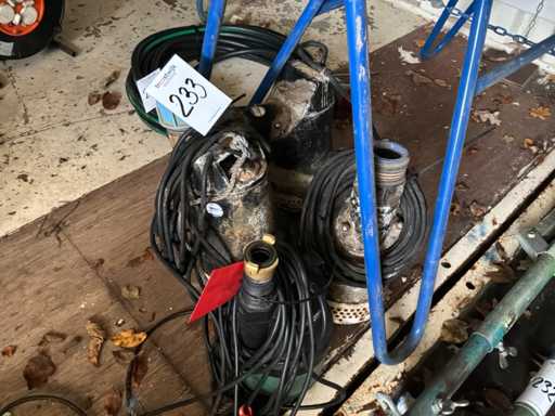 Submersible pump (4x)