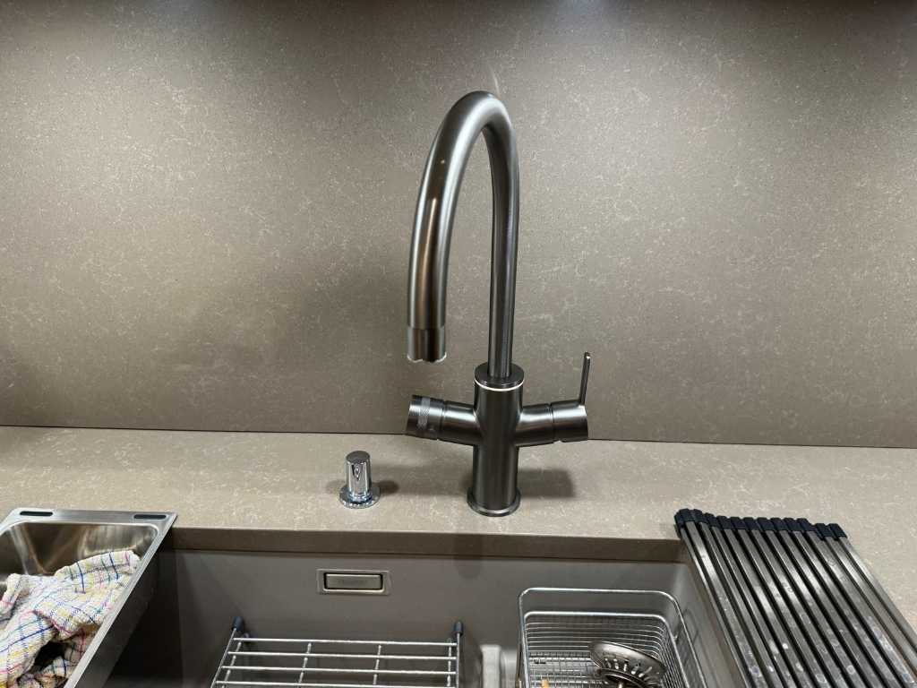 Unito - Boiling water tap (c)