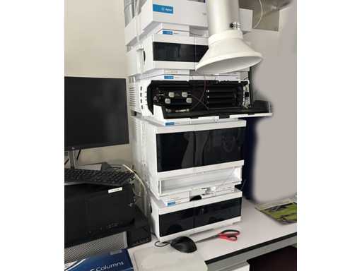 AGILENT INFINITY II - G7165A + G7116A + G7129A + G7111A + EATON 5PX1500IR - Liquid Chromatograph - 2024