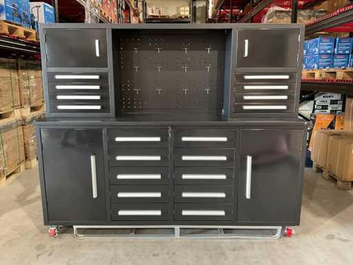 2025 STAHLWORKS 7-18-01C Black/silver handle Tool cabinet on wheels